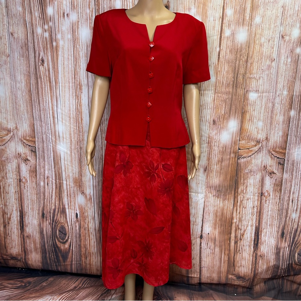Maggy London Floral Skirt and Silk Jacket Set